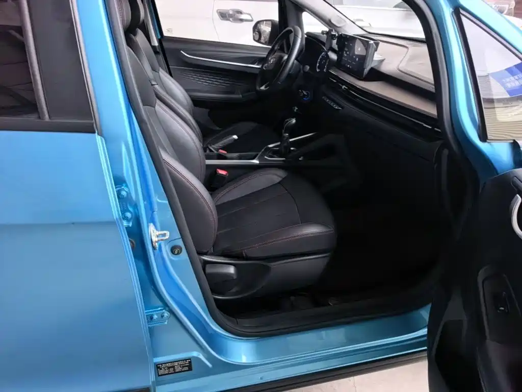Geely Vision X3 — миниатюра 25