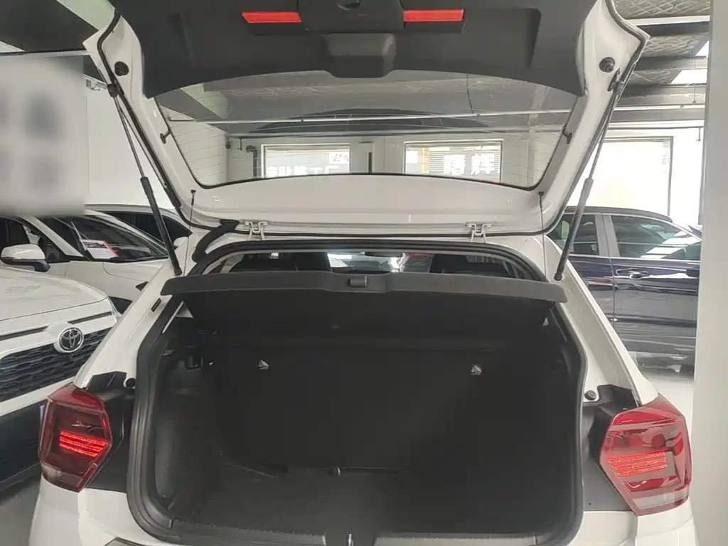 Volkswagen Polo — миниатюра 19