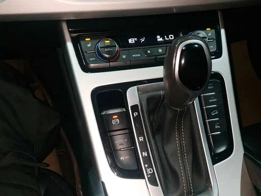 Geely Boyue — миниатюра 14