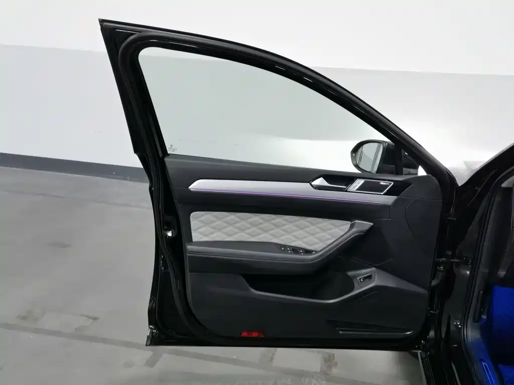 Volkswagen Magotan — миниатюра 8