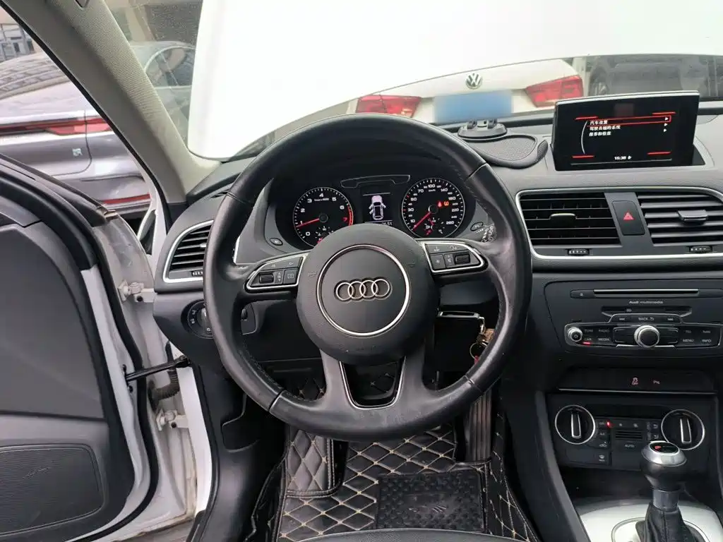 Audi Q3 — миниатюра 11
