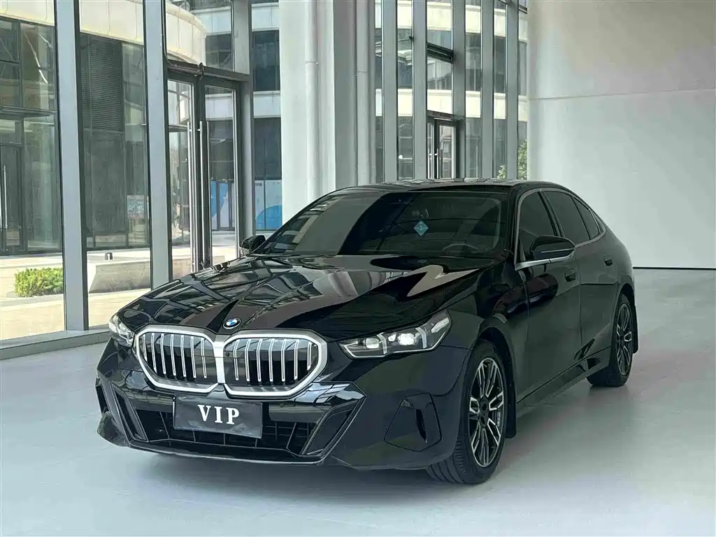 BMW 5 Series 5 2026 530Li Lead M Sport