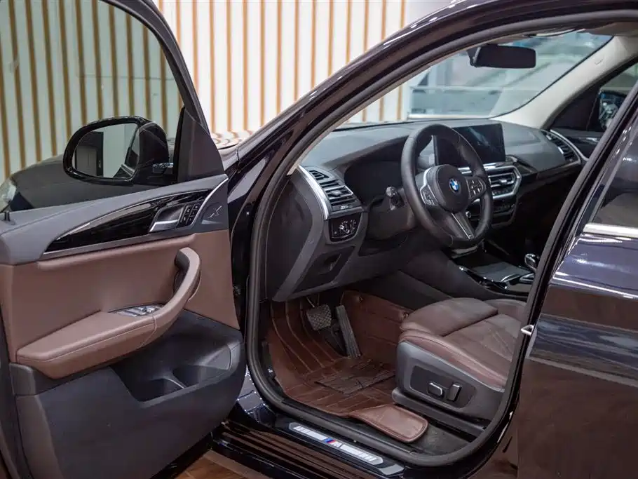 BMW X3 — миниатюра 12