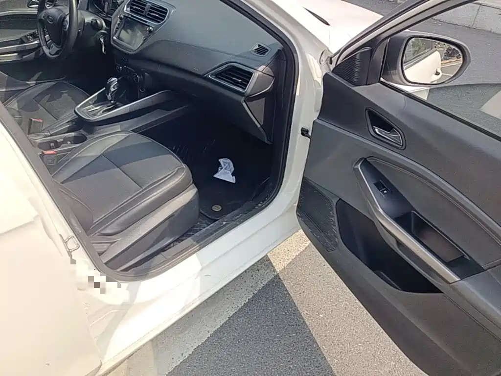 Ford Escort — миниатюра 9