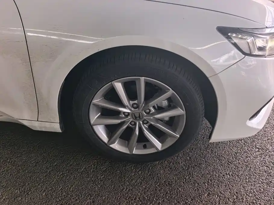 Honda Accord — миниатюра 6