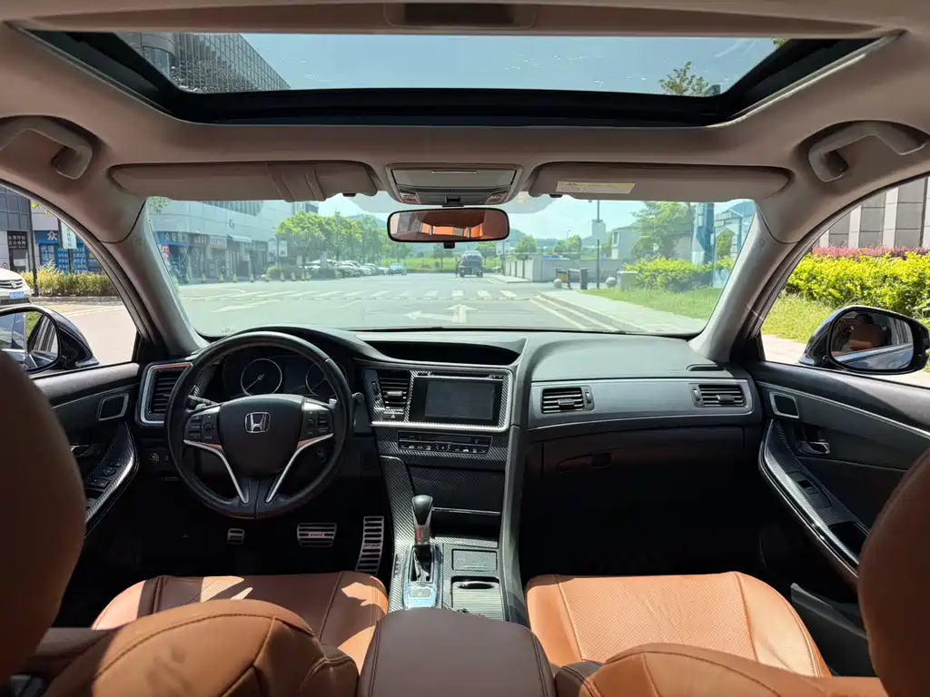 Honda Spirior — миниатюра 17