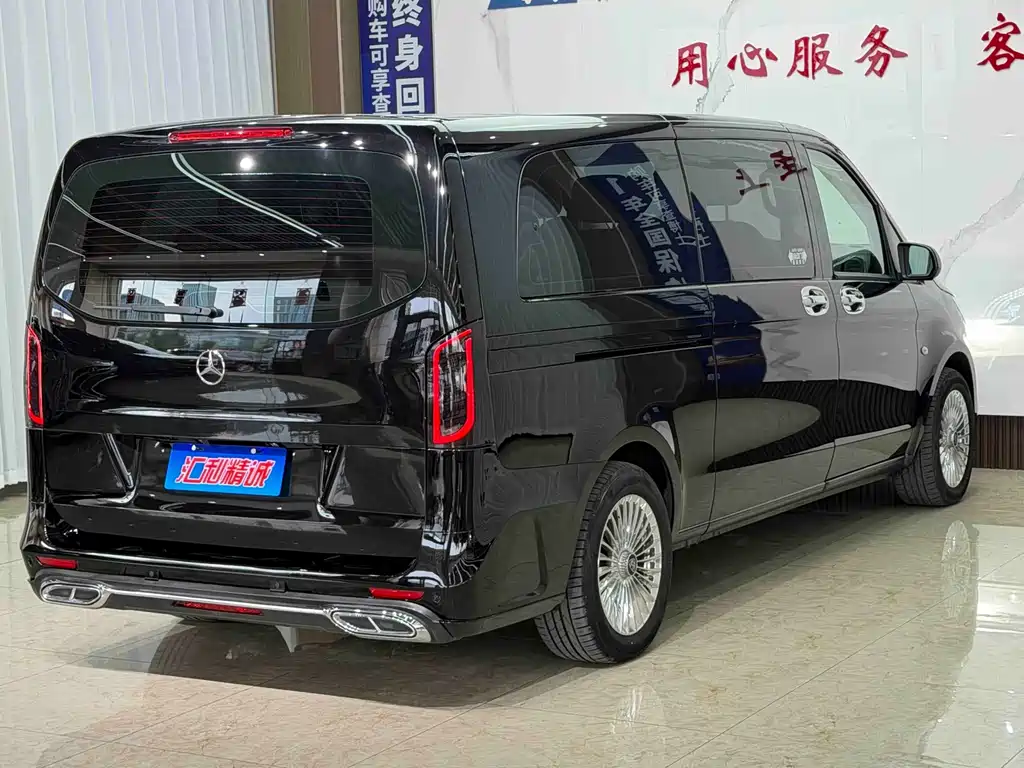 Mercedes-Benz Vito — миниатюра 6
