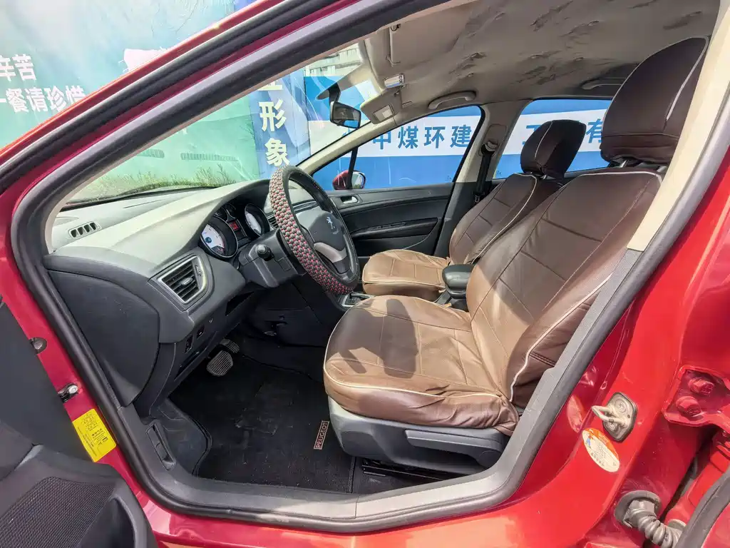 Peugeot 308 — миниатюра 5