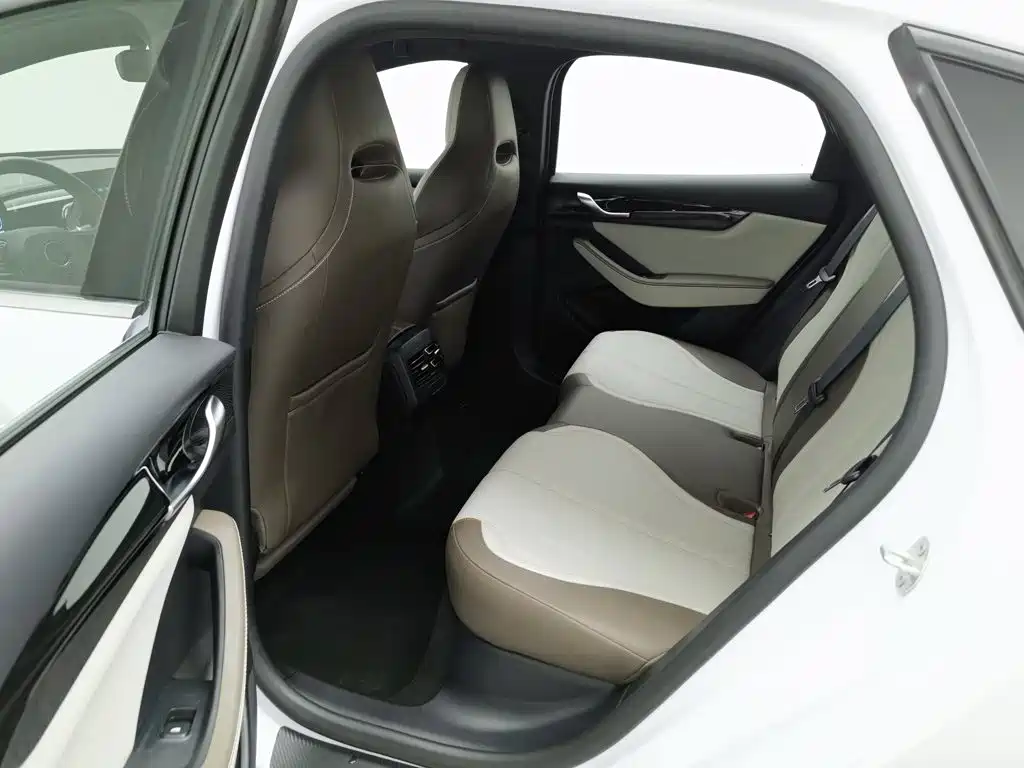 BYD Qin PLUS — миниатюра 15