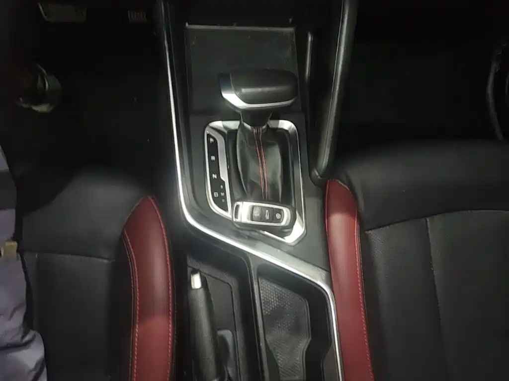 Geely Vision X3 — миниатюра 14