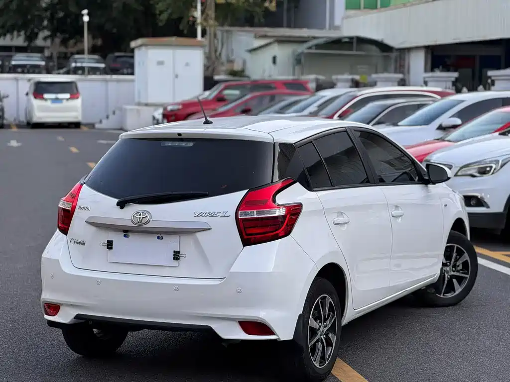 TOYOTA YARIS L ZHIXUAN