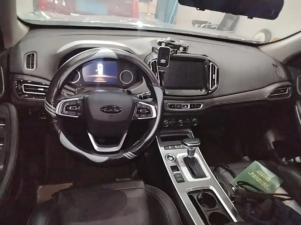 Chery Tiggo 7 — миниатюра 10