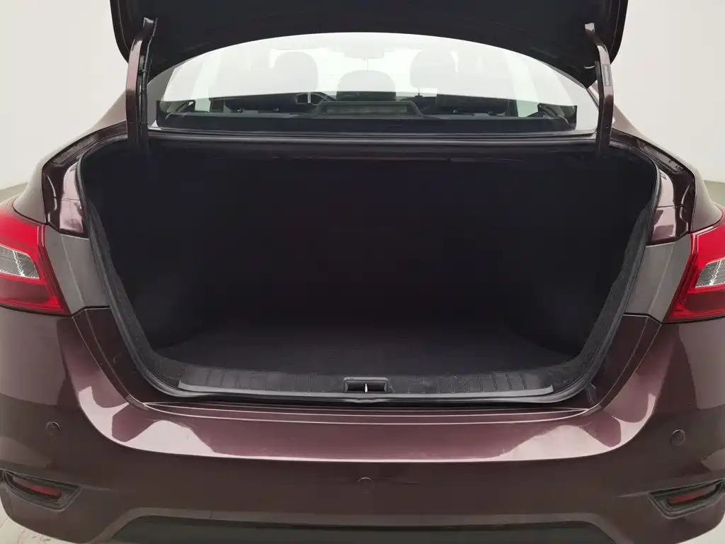 Nissan Sylphy — миниатюра 16