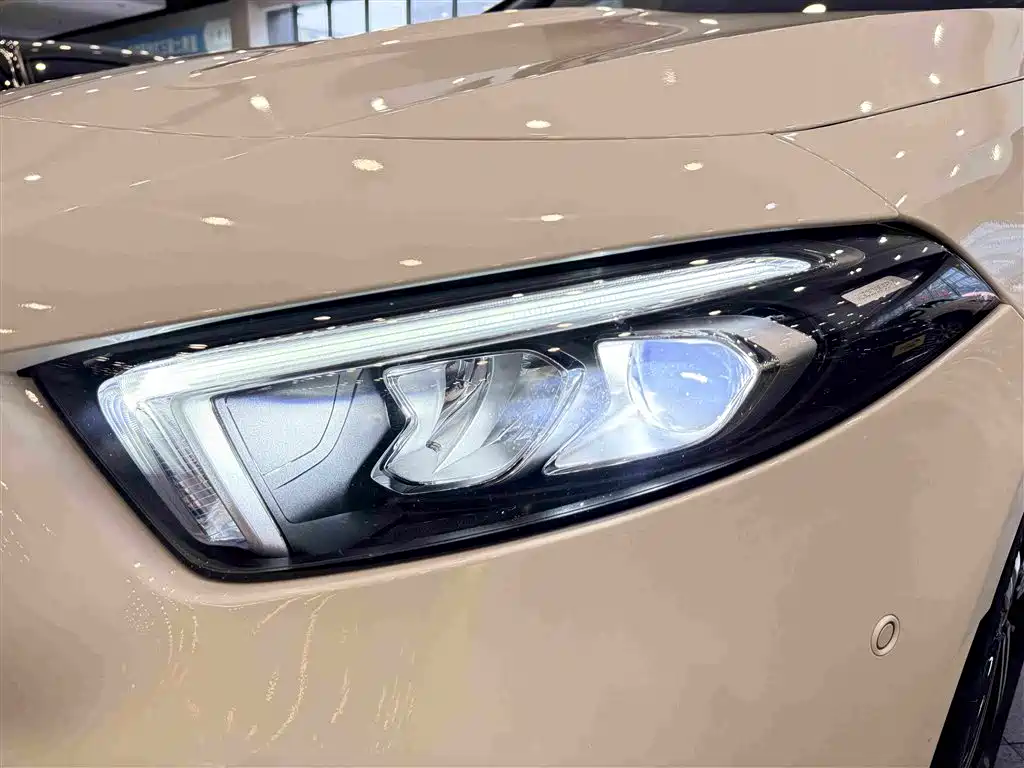 Mercedes-Benz A-Class — миниатюра 14