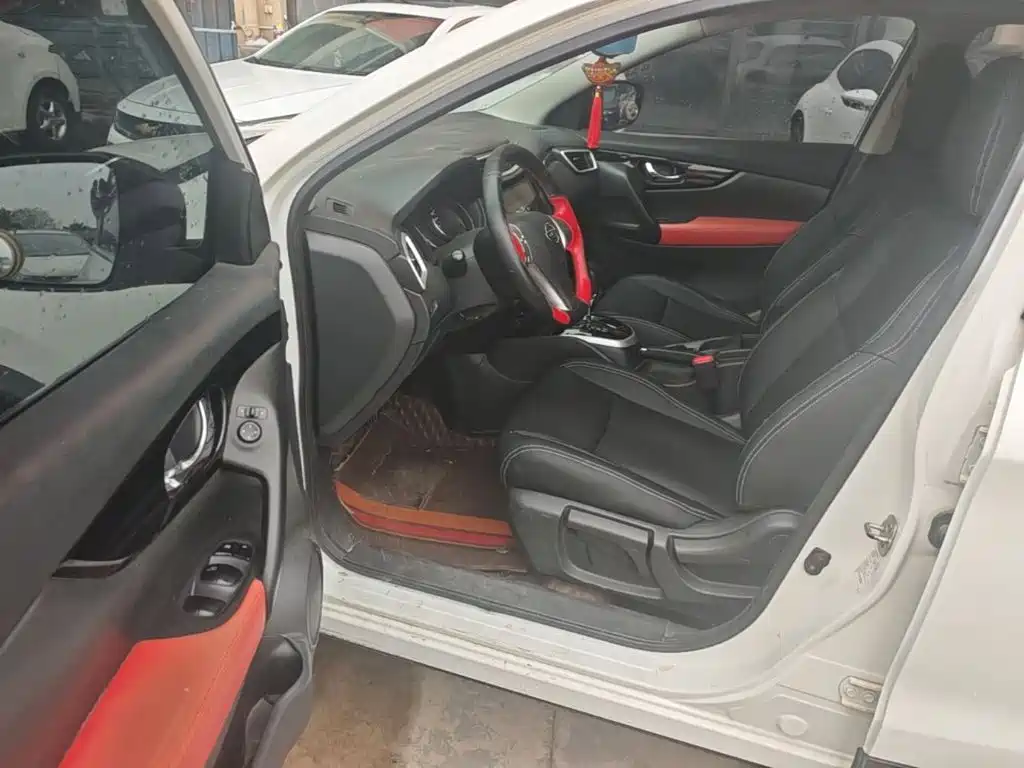 Nissan Qashqai — миниатюра 16