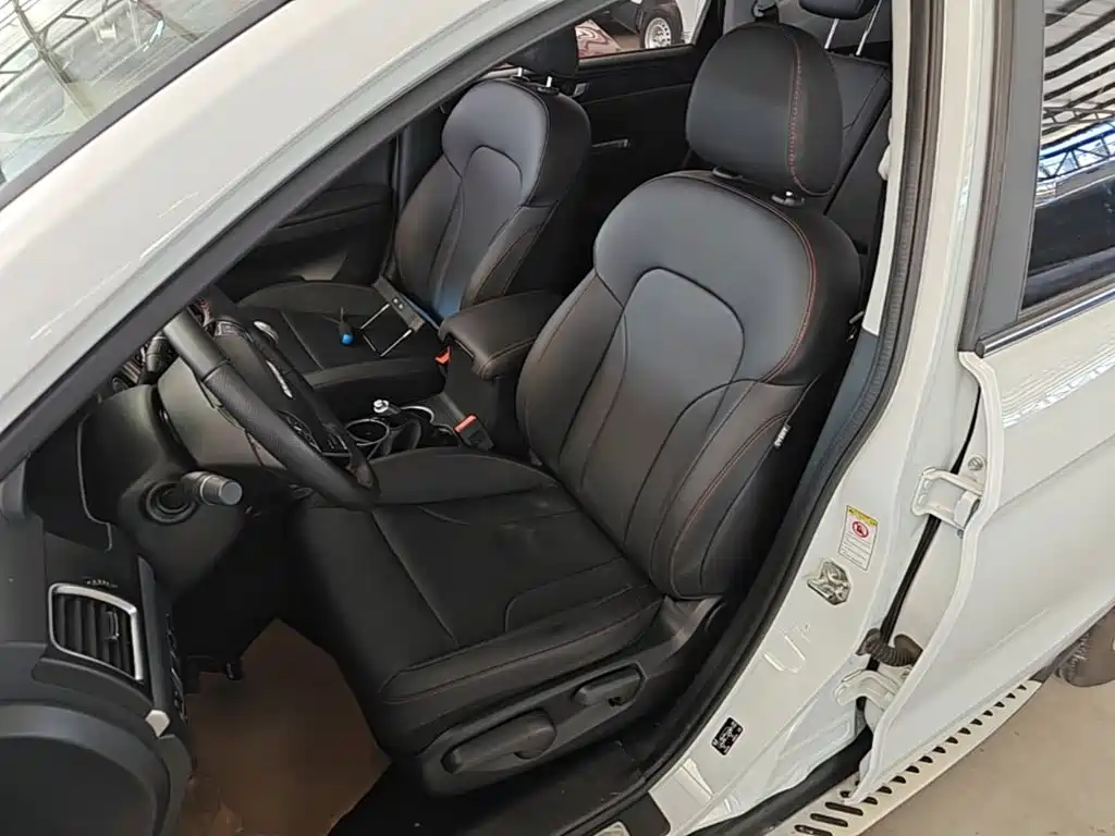 Haval M6 — миниатюра 15