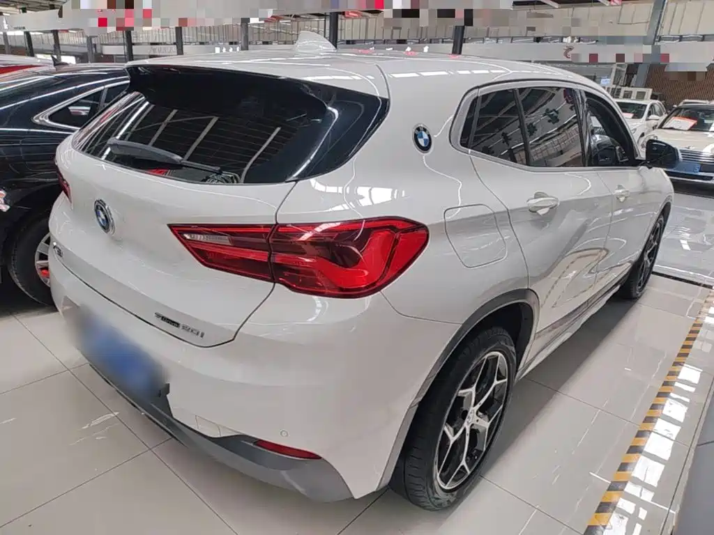BMW X2 (Import) — миниатюра 7