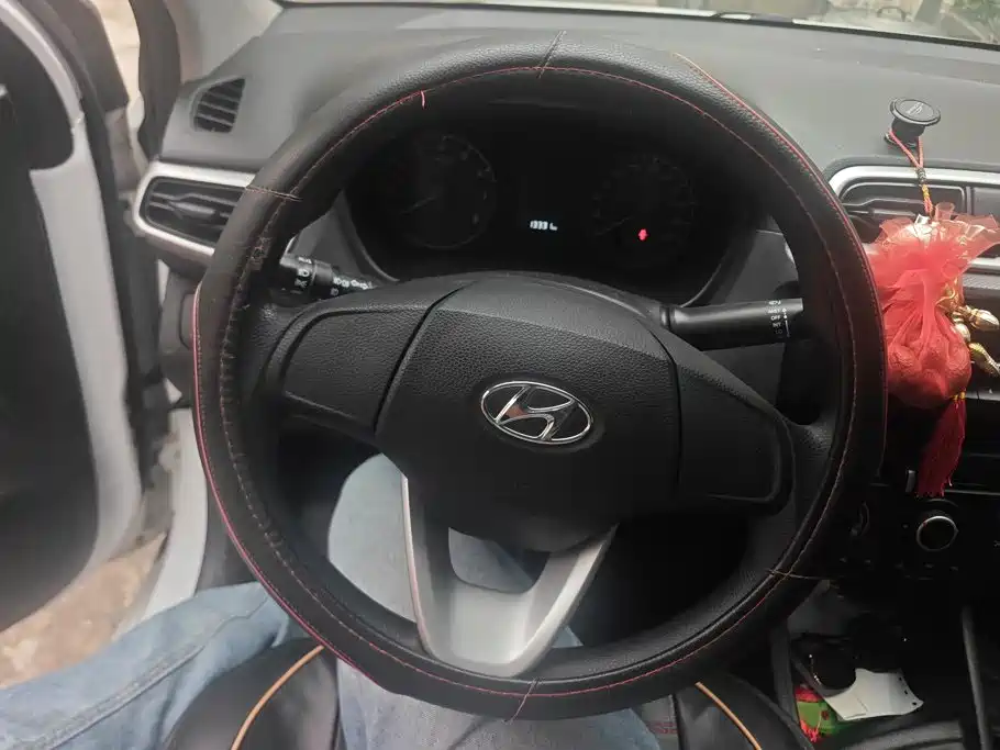Hyundai Verna — миниатюра 15