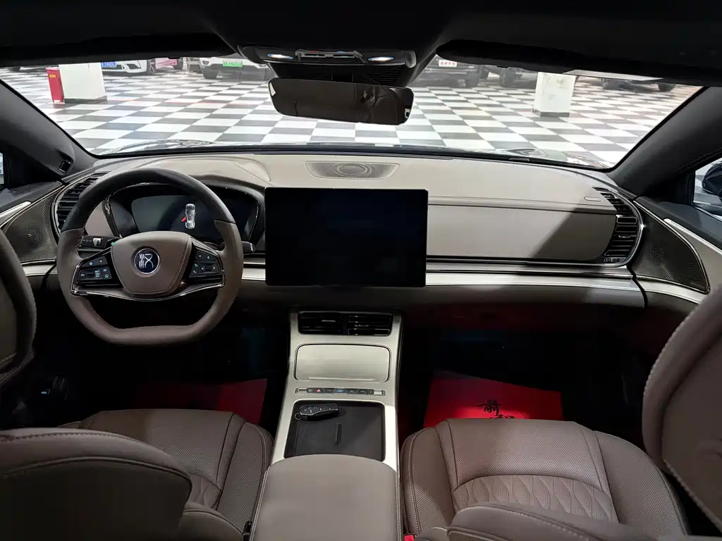 BYD Han — миниатюра 9