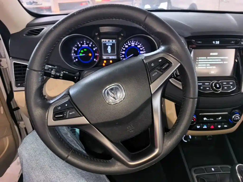 Changan Eado — миниатюра 11