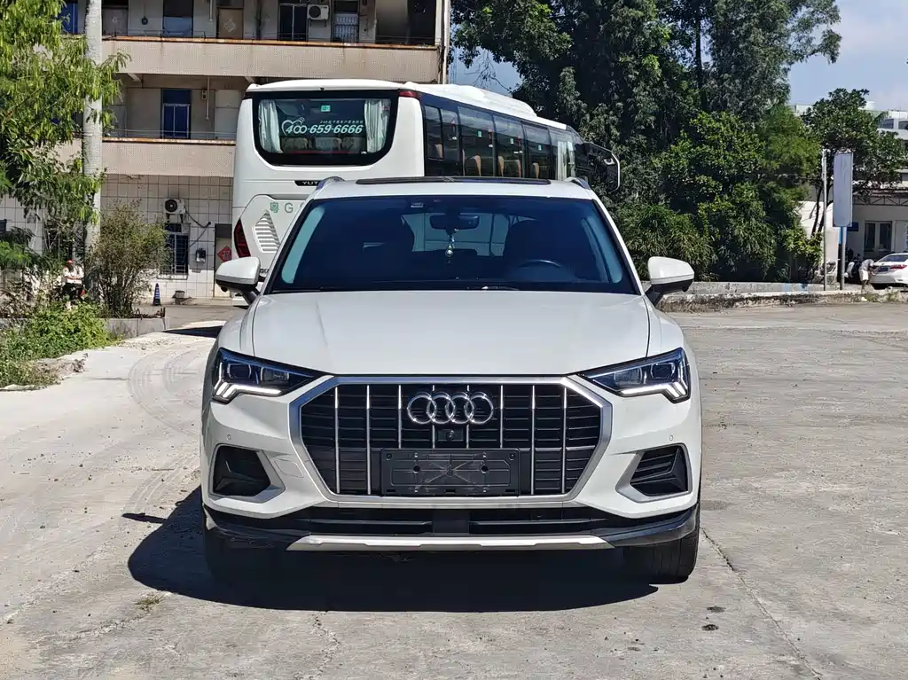 Audi Q3 — миниатюра 2