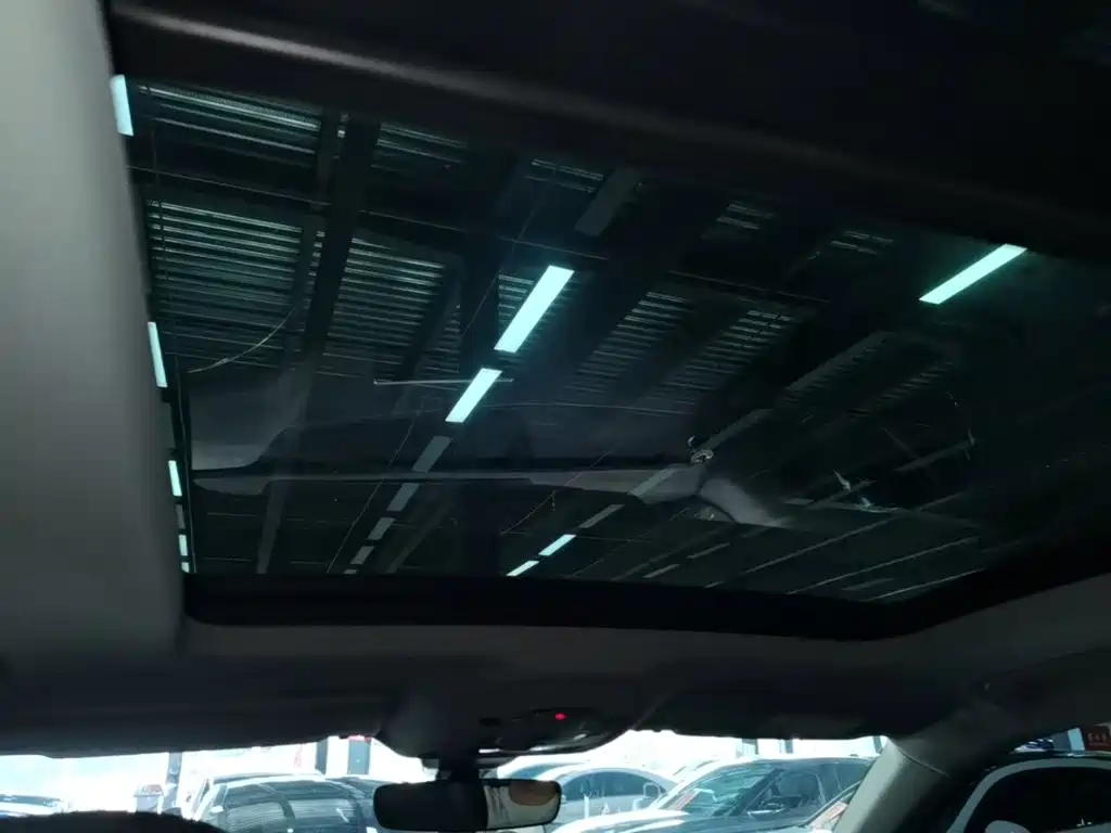 Audi Q5L — миниатюра 18
