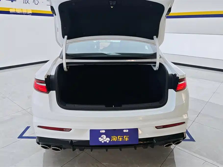 GEELY AUTOMOBILE XINGRUI