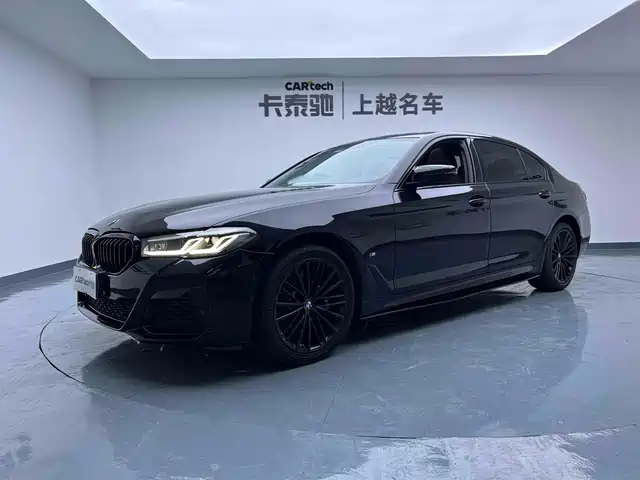 BMW  5 SERIES 2023