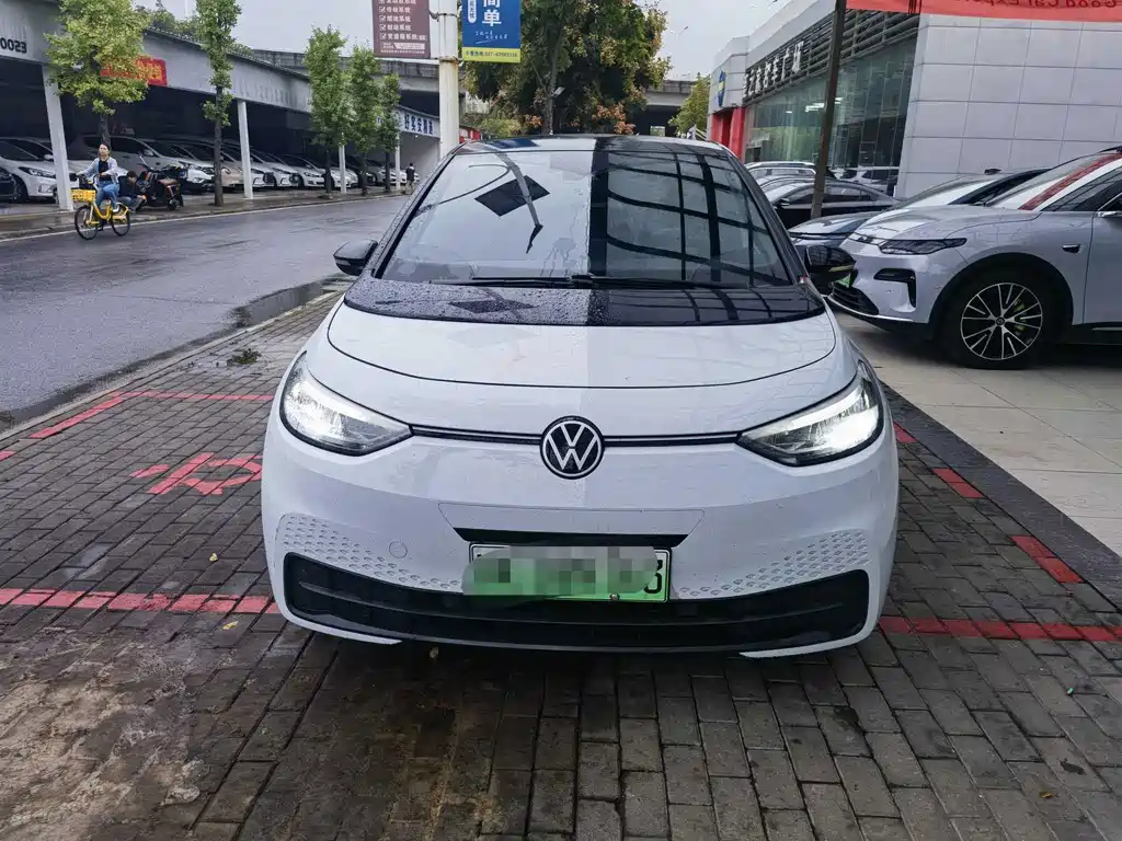 Volkswagen ID.3 — миниатюра 2