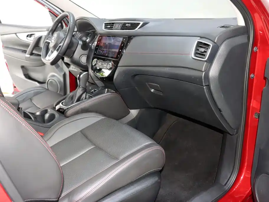 Nissan Qashqai — миниатюра 8