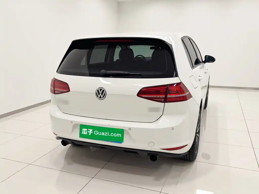 Volkswagen Golf GTI — миниатюра 5