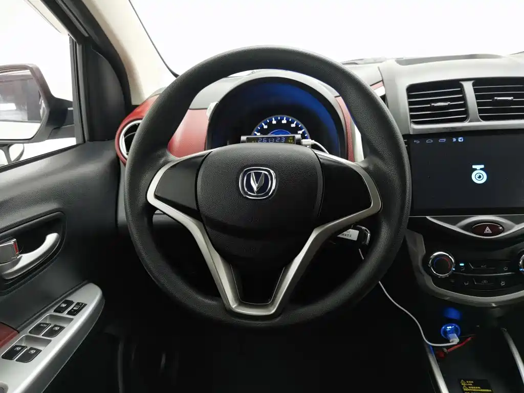 Changan EV — миниатюра 11