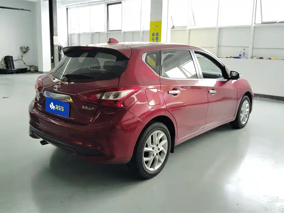 Nissan Tiida 2021 1.6L CVT