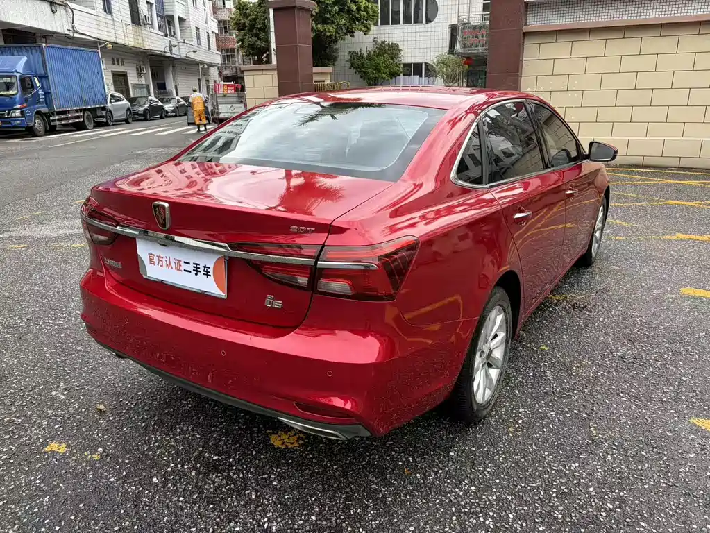 Roewe i6 2017 20T AT Smart