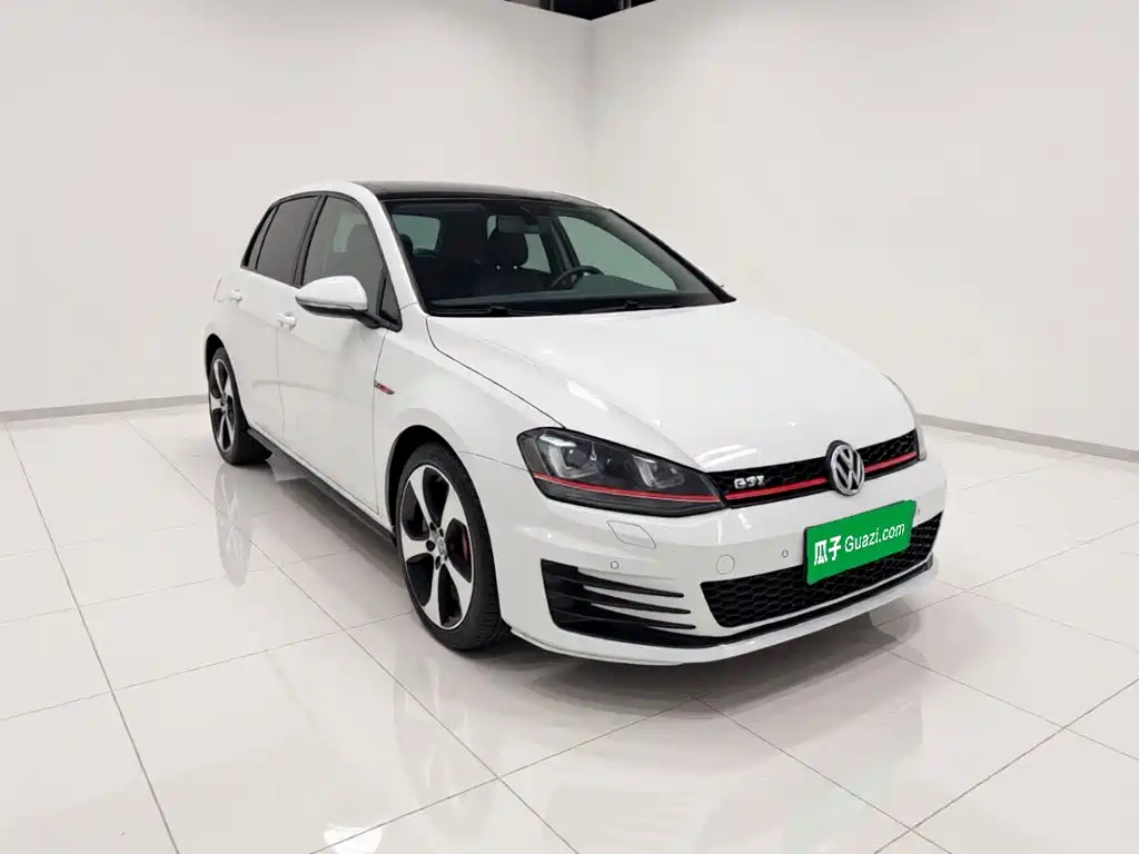 Volkswagen Golf GTI — миниатюра 3