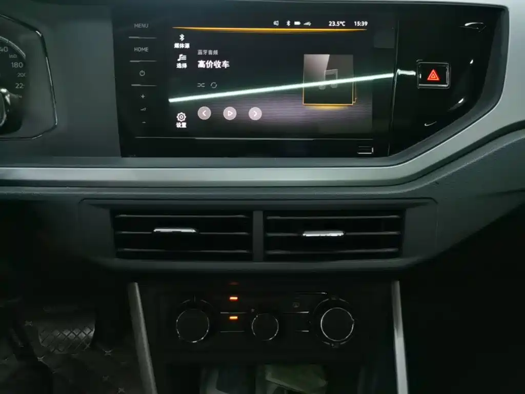 Volkswagen Polo — миниатюра 13