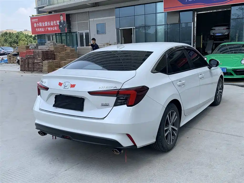 Honda Integra — миниатюра 8