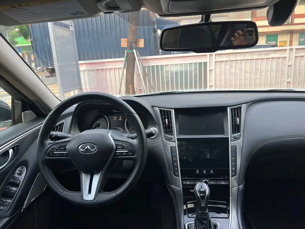 Infiniti Q50L — миниатюра 13