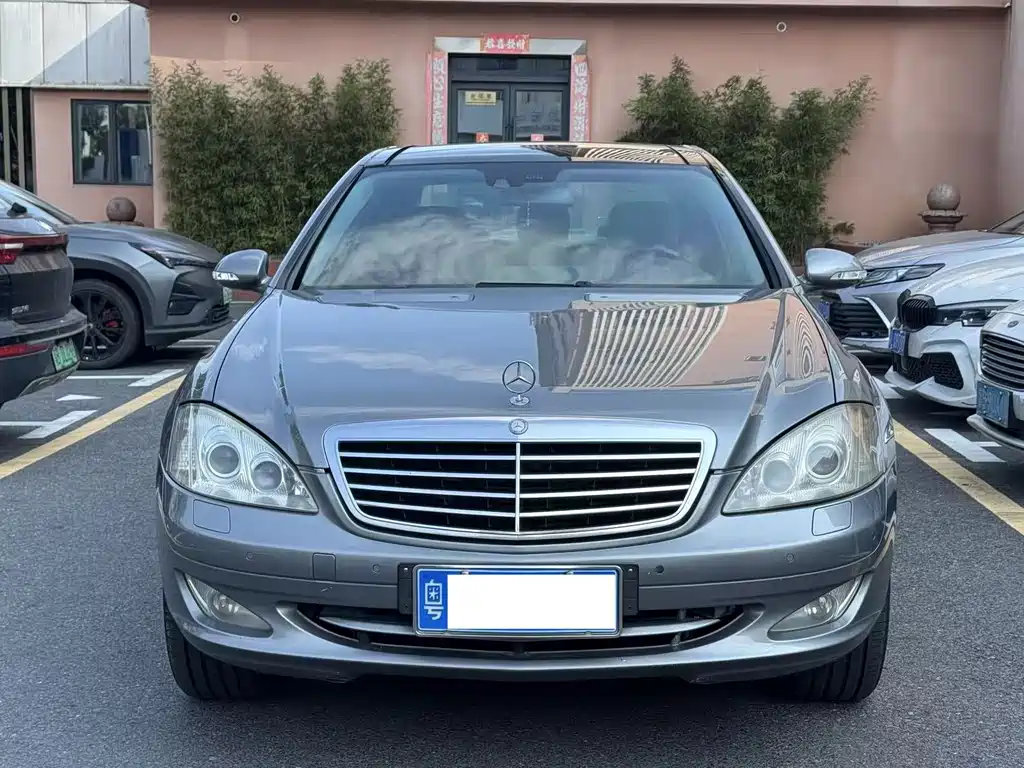 Mercedes-Benz S-Class — миниатюра 2