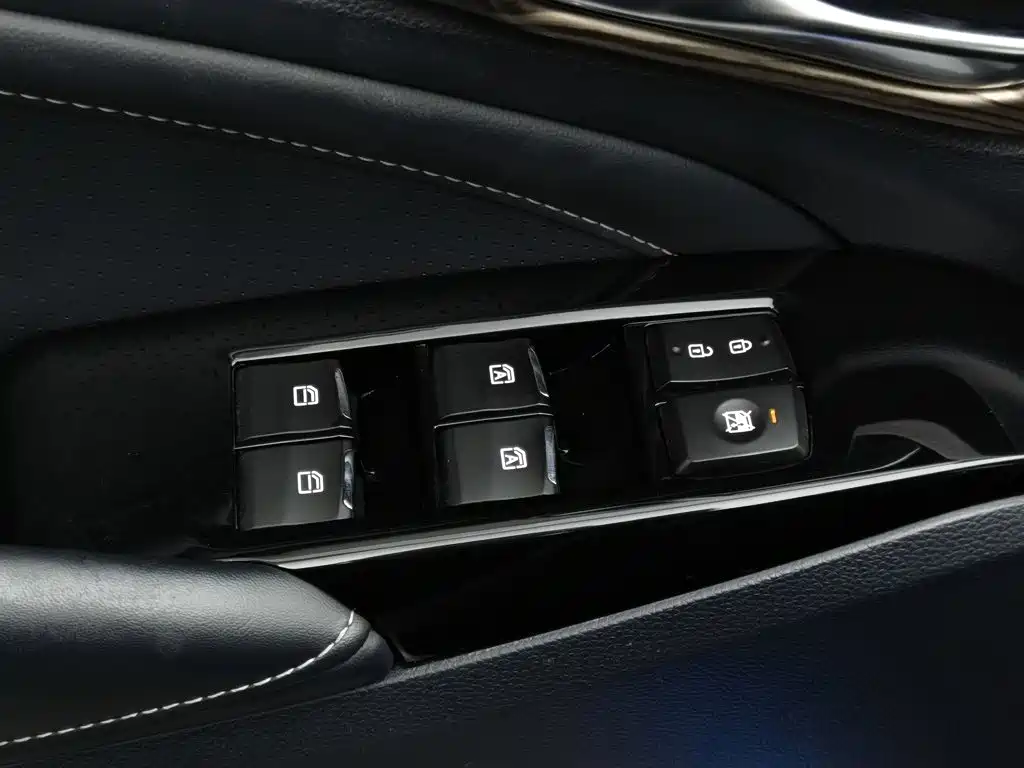 GAC Motor Trumpchi M8 — миниатюра 9