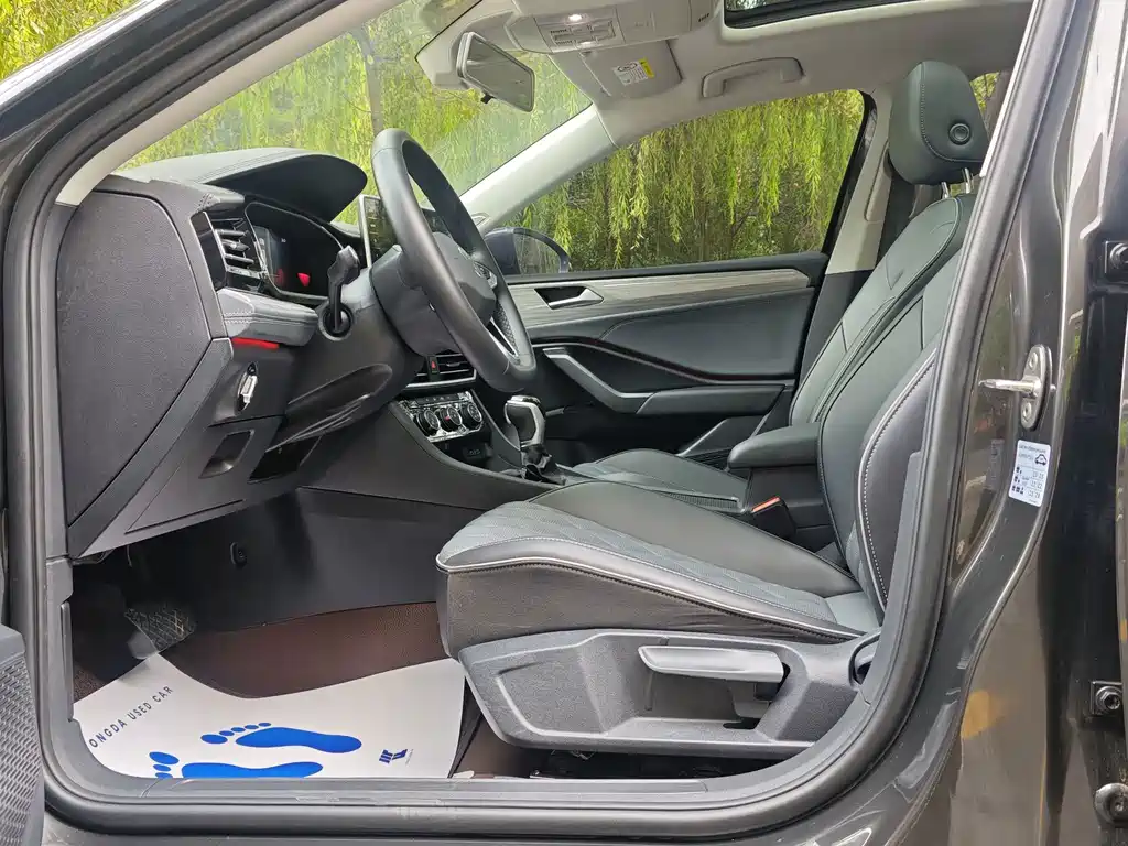 Volkswagen Sagitar — миниатюра 8