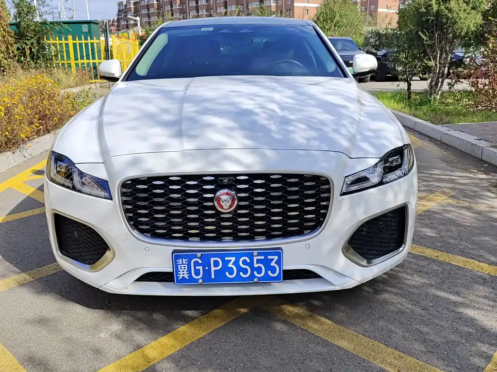 JAGUAR  XFL