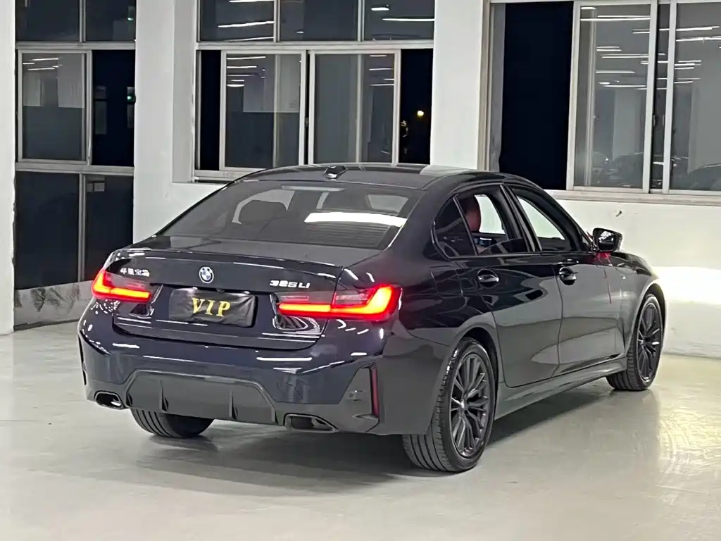 BMW 3 Series — миниатюра 4