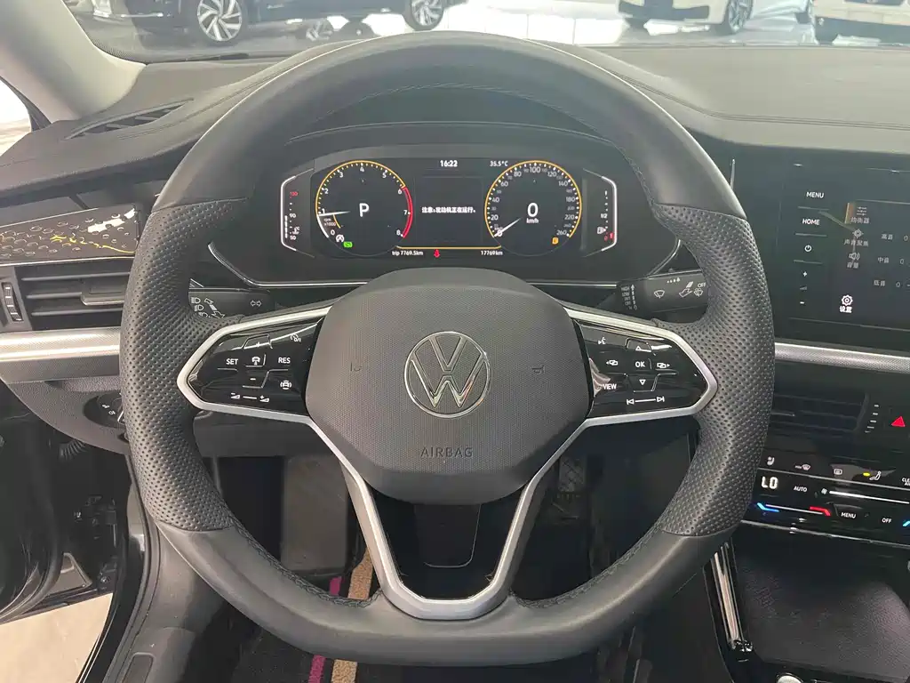 Volkswagen Passat — миниатюра 6