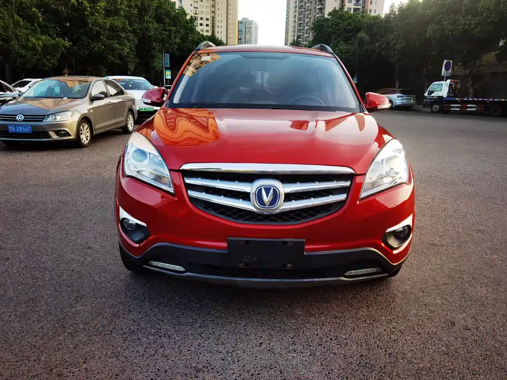 Changan CS35 — миниатюра 2