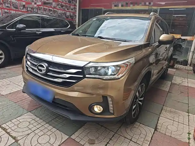 2015 GAC Trumpchi GS4