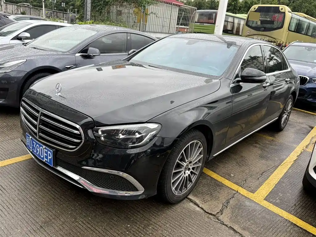Mercedes-Benz E-Class 2023 E 260 L
