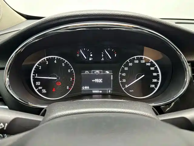 Buick Encore 18T Auto 2WD Urban Fashion Type, фото 6