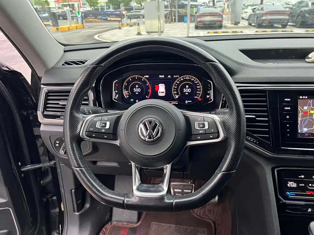 Volkswagen Teramont — миниатюра 9