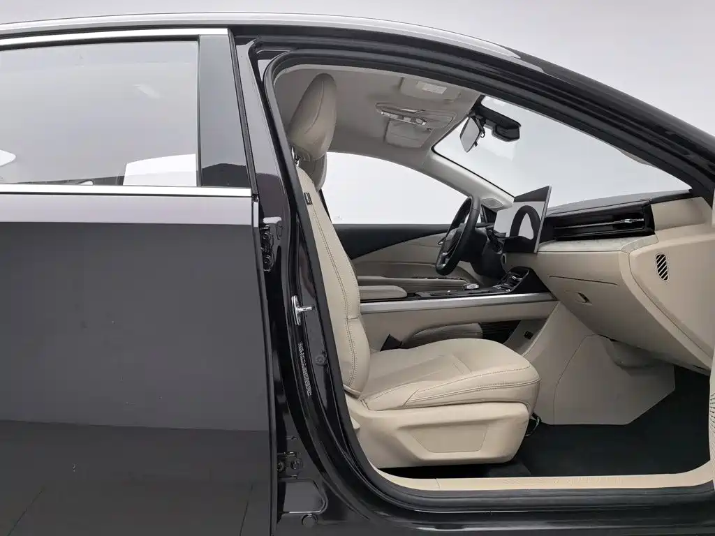 Wuling Xingguang — миниатюра 23